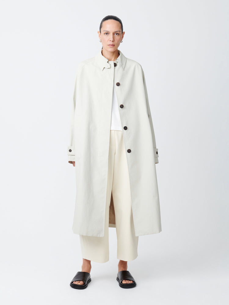 HOLIN COATED COAT IN DOVE