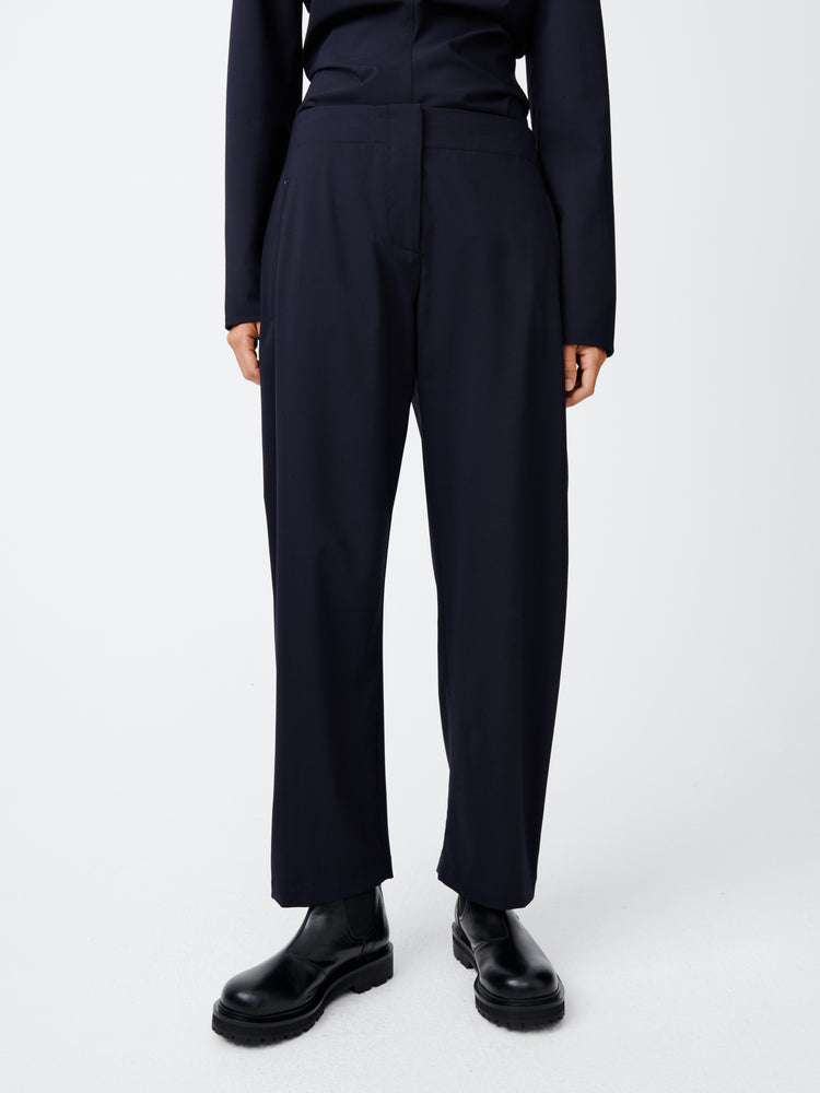 【EXCLUSIVE】AWE TROPICAL WOOL PANT IN DARKEST NAVY