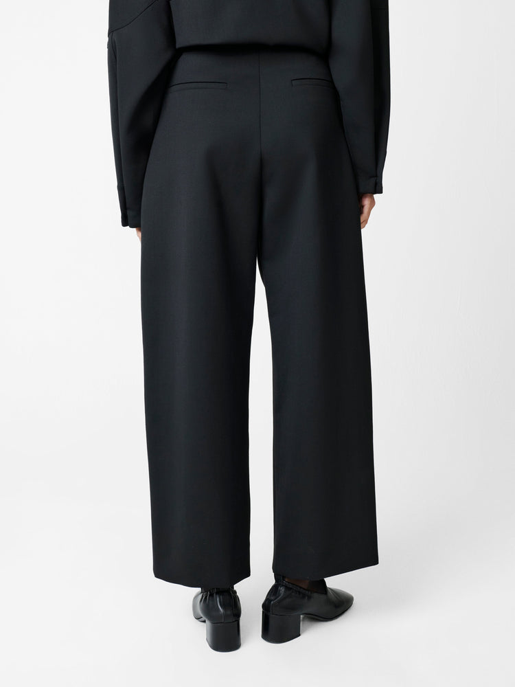 ANSELL VISCORSE PANT  IN BLACK