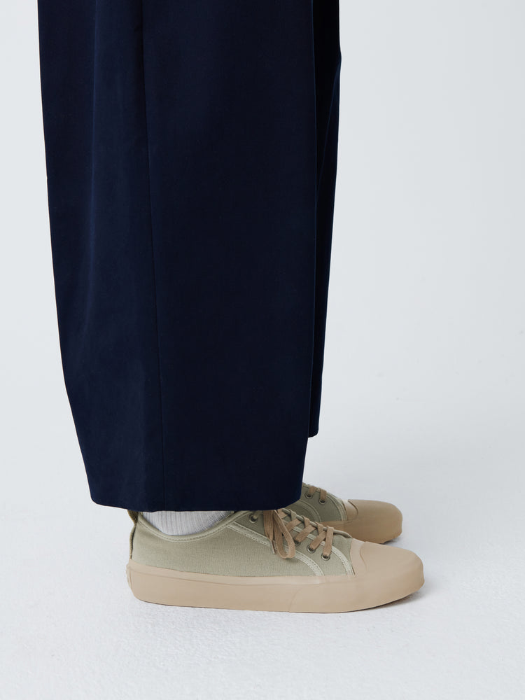 BYRD CANVAS SHOE IN KHAKI