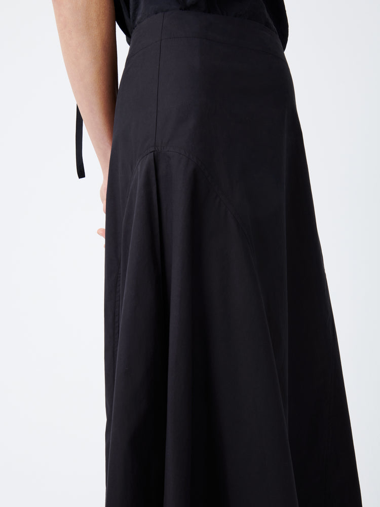 CENTRO SKIRT IN DARKEST NAVY