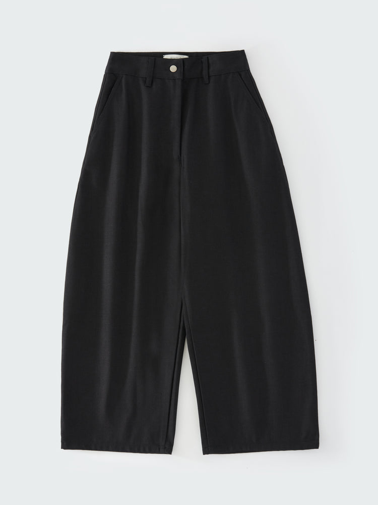 【EXCLUSIVE】CHALCO DENIM  PANT IN BLACK