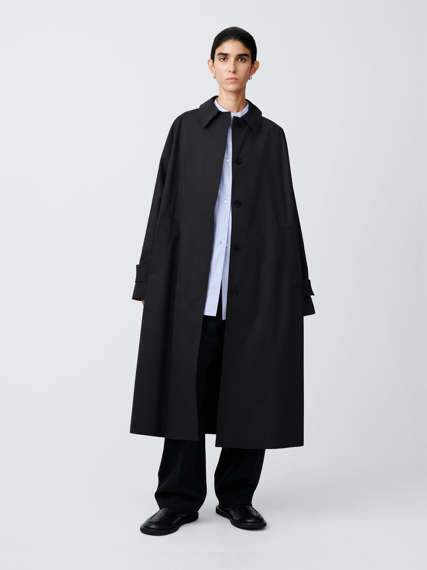 HOLIN COATED COTTON COAT IN BLACK GRAPE