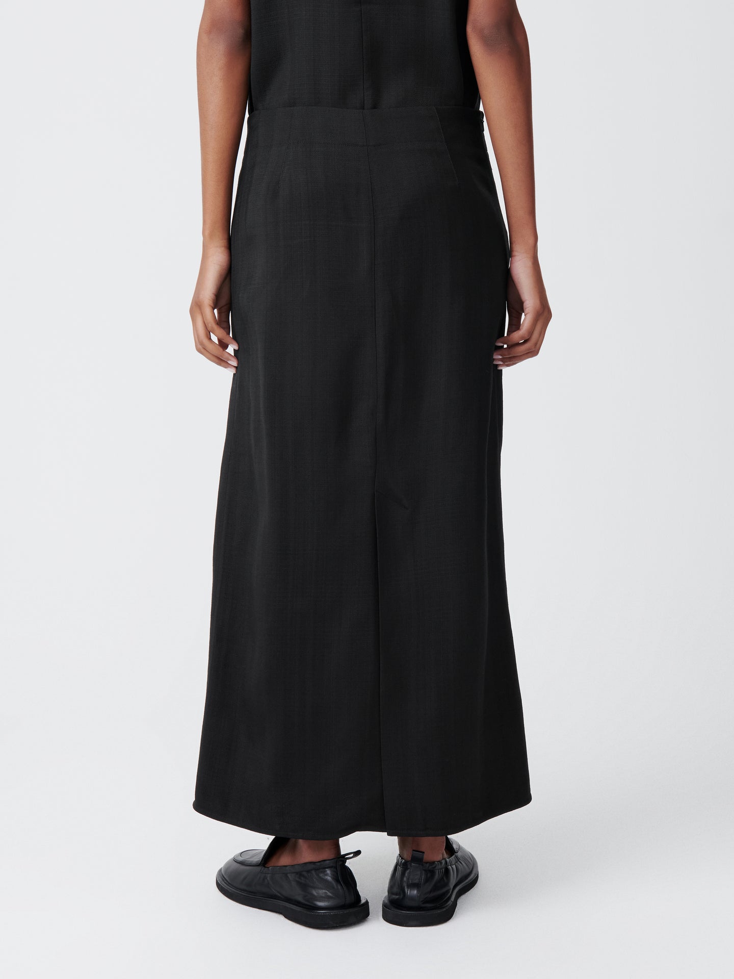 JAYA SKIRT IN BLACK