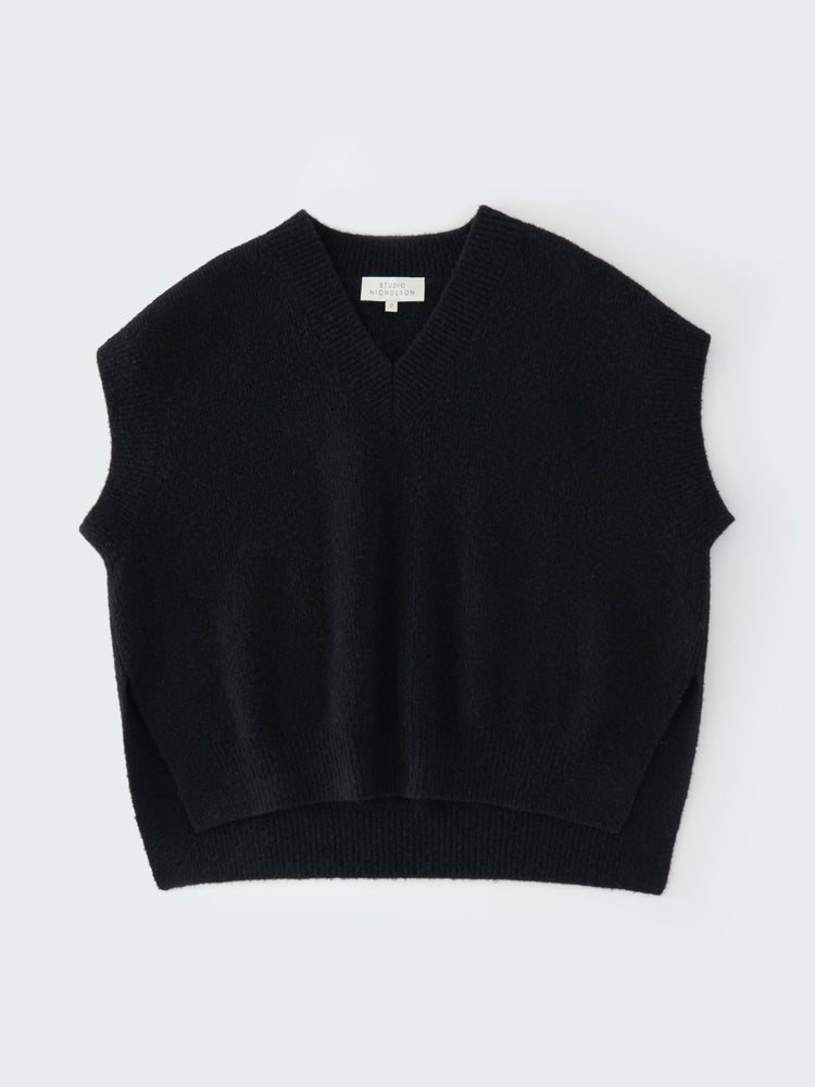 POROS KNIT IN BLACK