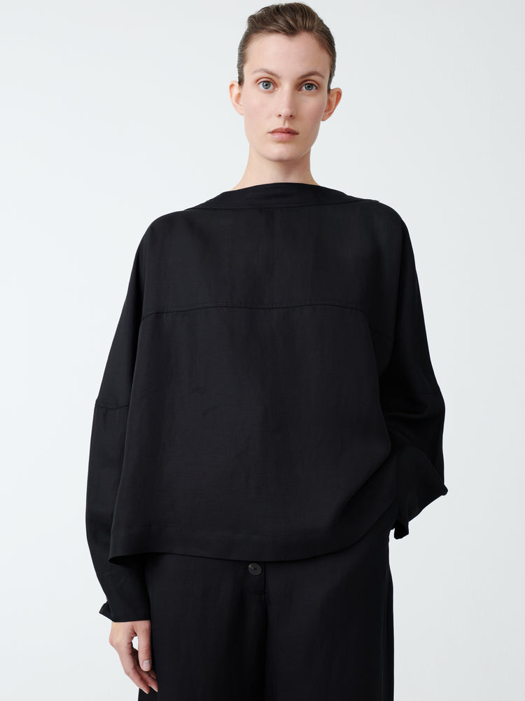 SARR  TOP IN BLACK