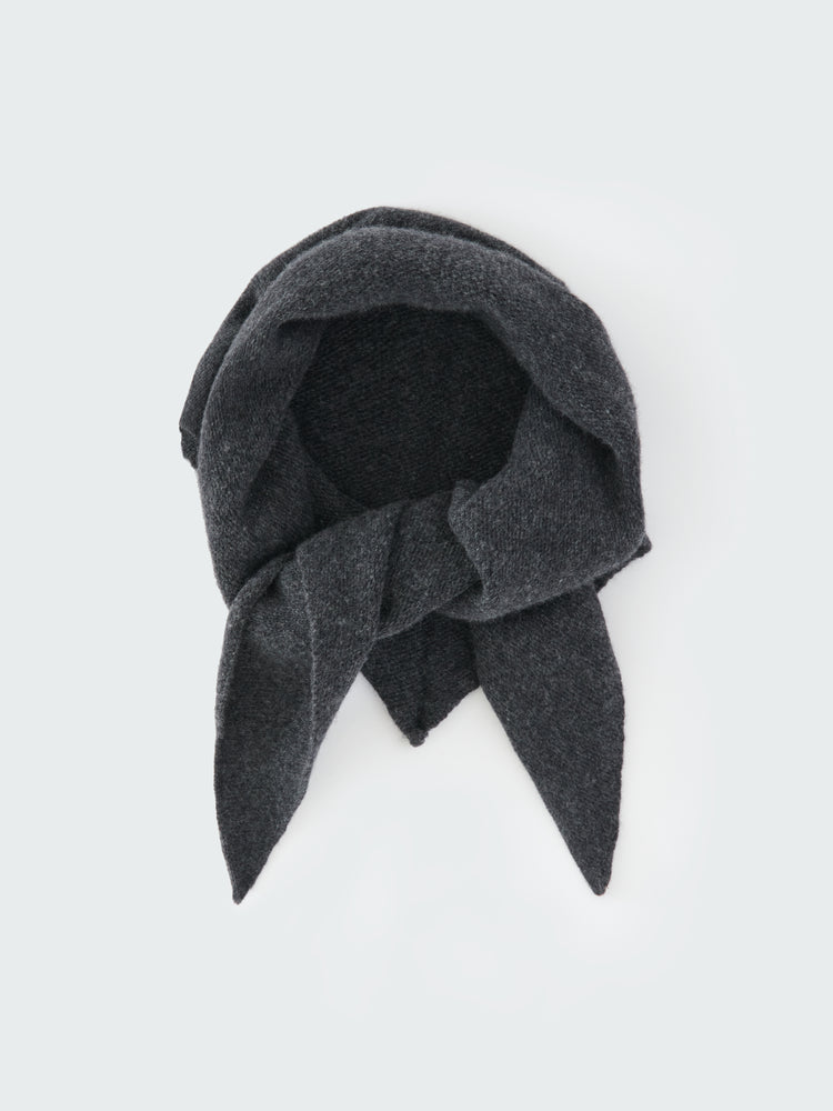 TRIGON SCARF IN CHARCOAL MARL