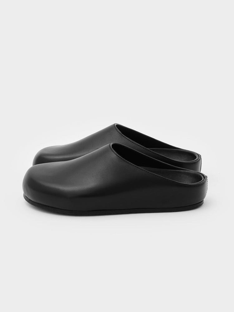 MEN'S WEARING SHOE IN BLACK