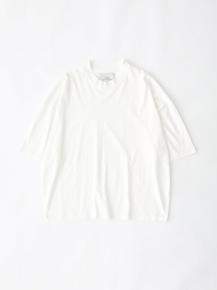 PIU LOGO T-SHIRT IN OFF WHITE